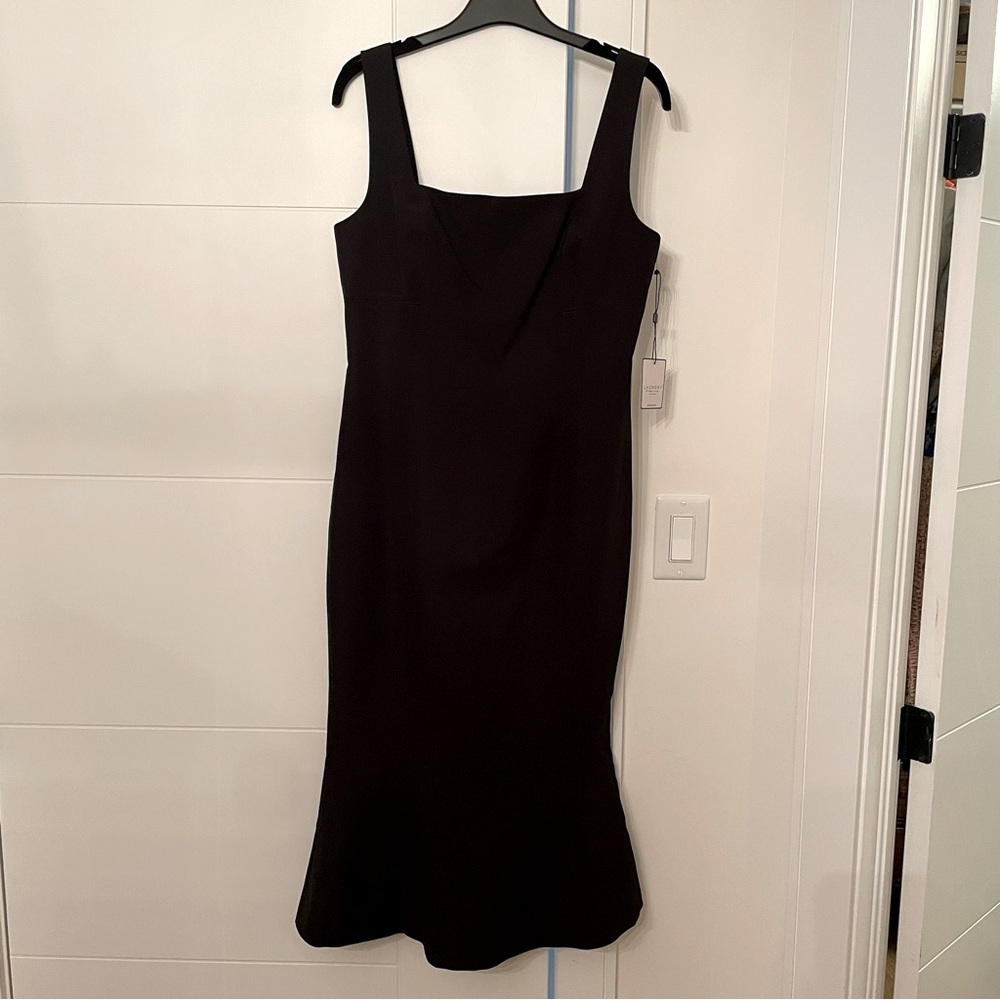 Laundry By Shelli Segal Black Sheath Midi Trumpet Dress - Size 8 - NWT!